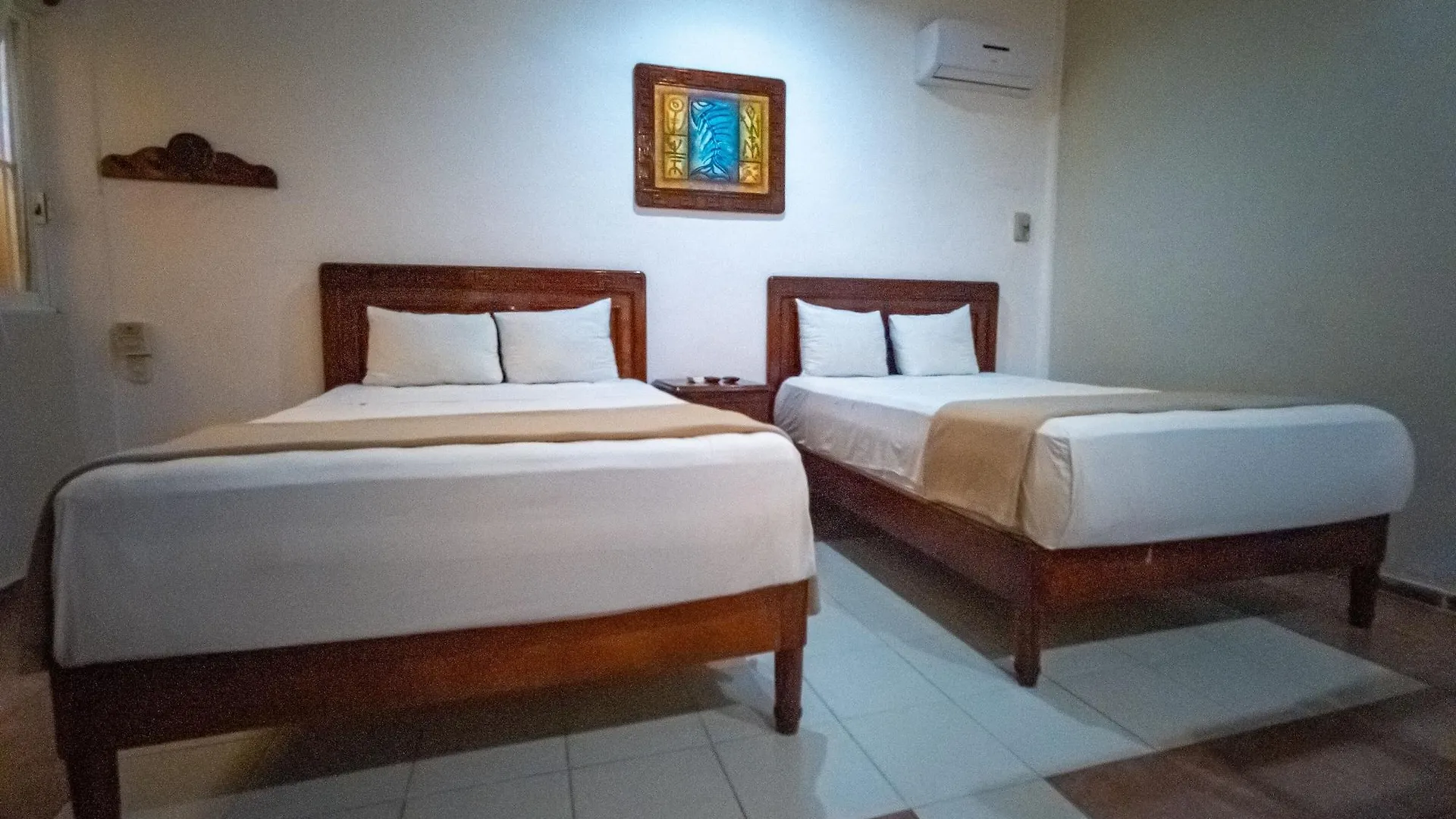 Beach House Hotel 普拉亚卡门